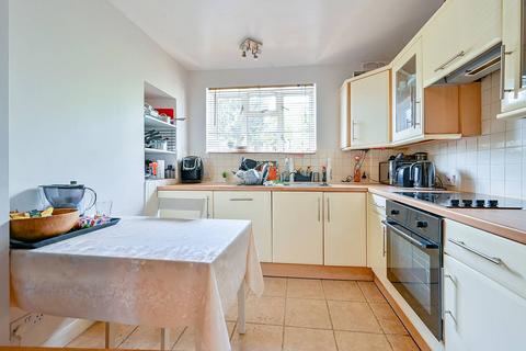 Southfield Road, Chiswick, London, W4 2 bed flat for sale