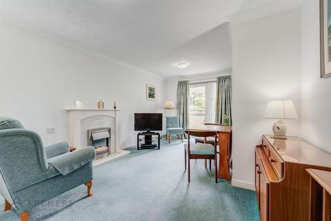 Manchester Road, Crosspool, Sheffield 2 bed flat for sale