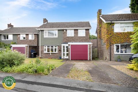 Shardlow Gardens, Doncaster 4 bed house for sale