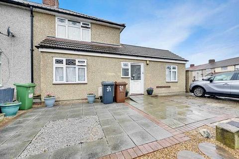 Shortcrofts Road, Dagenham, Essex 3 bed end of terrace house for sale