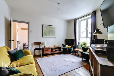 East Dulwich Estate, London 2 bed flat for sale