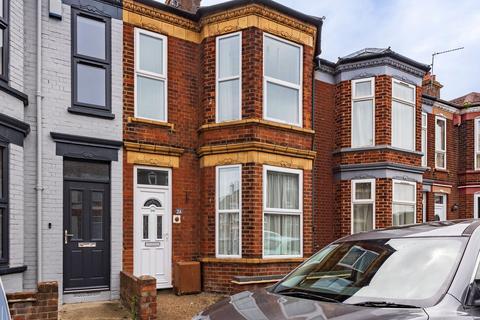 Palgrave Road, Great Yarmouth 3 bed terraced house for sale