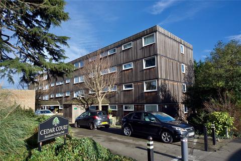 Churchfields, London, E18 2 bed apartment for sale