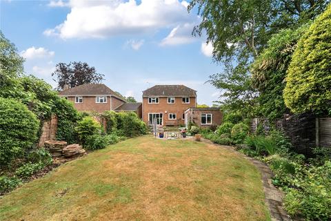 Rushmoor Close, Fleet, Hampshire 4 bed detached house for sale