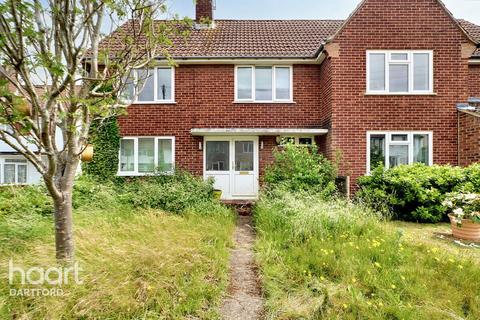 Meadow Walk, Dartford 3 bed semi