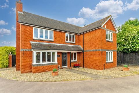 Mackenders Close, Eccles 5 bed detached house for sale