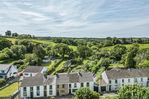 Blue Anchor Road, Penclawdd, Swansea 3 bed terraced house for sale