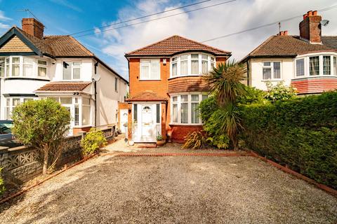 Stroud Road, Solihull B90 3 bed detached house for sale
