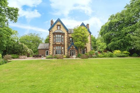 Fell Lane, Penrith CA11 8 bed detached house for sale