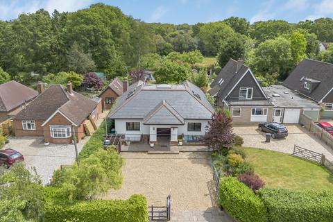 Little Lane, Upper Bucklebury RG7 4 bed detached house for sale