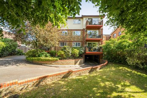 The Avenue, Beckenham, BR3 2 bed flat for sale