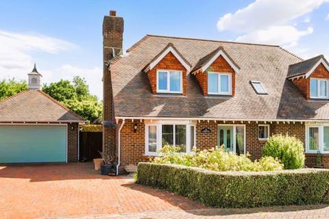 Hawkinge 4 bed detached house for sale