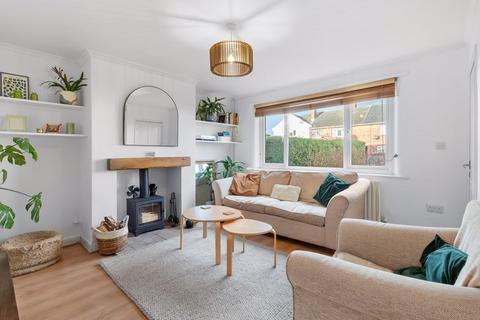 Markham Avenue, Leeds LS19 3 bed end of terrace house for sale