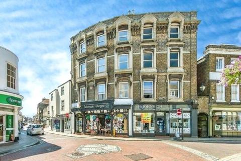 Preston Street, Kent ME13 2 bed flat for sale