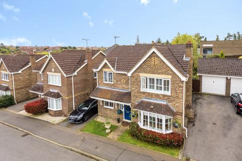 Old Bell Close, Stansted CM24 4 bed detached house for sale