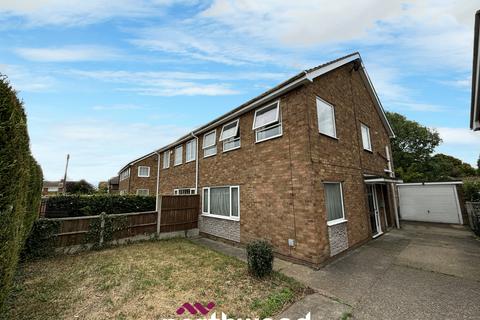 Bullivant Road, Doncaster DN7 3 bed semi