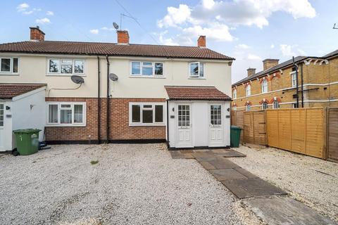 Lower Sunbury,  Surrey,  TW16 2 bed maisonette for sale