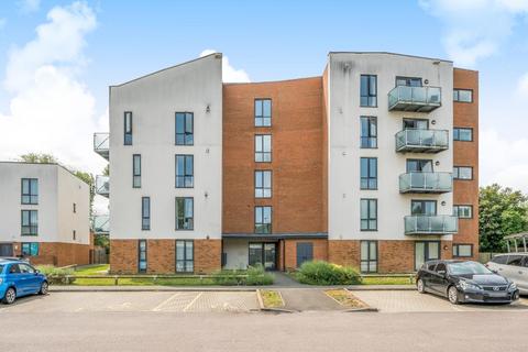 Aylesbury,  Buckinghamshire,  HP21 2 bed flat for sale
