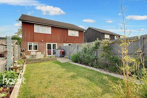 Studlands Park Avenue, Newmarket 2 bed semi