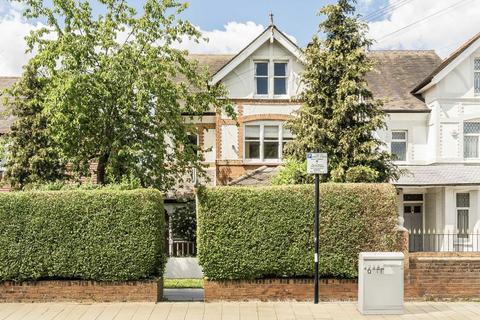 Conyers Road, Streatham SW16 2 bed flat for sale