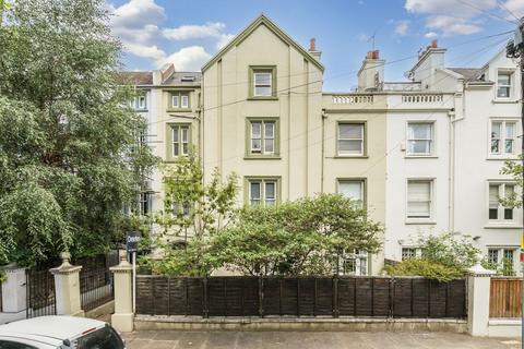 Peterborough Villas, London SW6 1 bed flat for sale