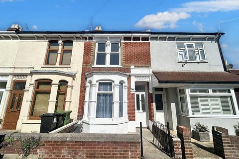 Lyndhurst Road, Portsmouth, PO2 3 bed terraced house for sale
