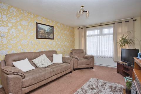 Colton Crescent, Dover, CT16 3 bed end of terrace house for sale