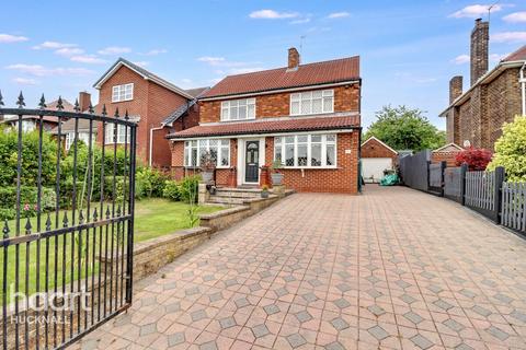 Alfreton Road, Nottingham 3 bed detached house for sale