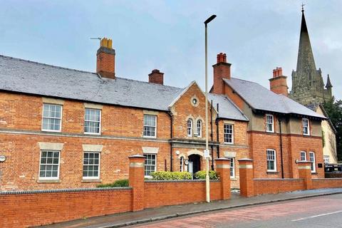 Vicar Street, Dudley DY3 2 bed apartment for sale