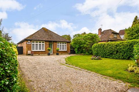 Lenacre Street, Eastwell, Ashford... 3 bed bungalow for sale