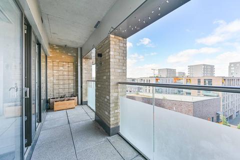 Peartree Way, North Greenwich... 2 bed flat for sale