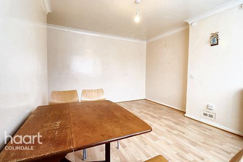 Abbots Road, Edgware, HA8 1 bed maisonette for sale