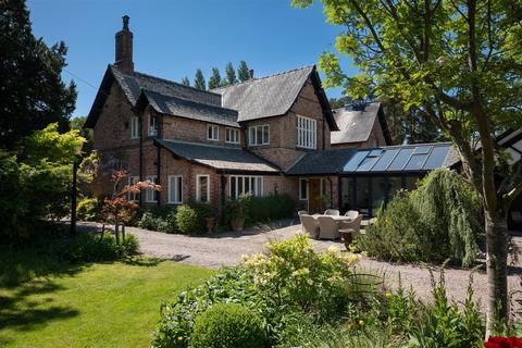 Altrincham Road, Styal, Wilmslow 4 bed character property for sale