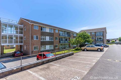 Westbrook, Lustrells Vale, Saltdean... 2 bed flat for sale