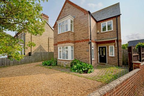 Blenheim Road, Ramsey, Huntingdon, PE26 4 bed detached house for sale