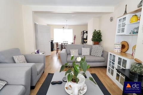 Scarsdale Road, South Harrow, HA2 8LW 3 bed terraced house for sale