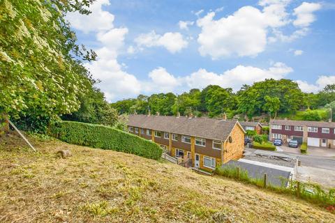 Chapman Avenue, Maidstone, Kent 3 bed end of terrace house for sale