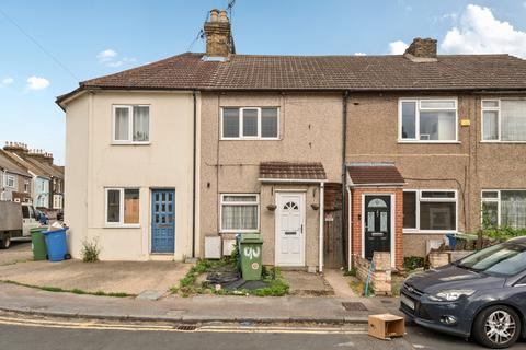 Goodnestone Road, Sittingbourne... 2 bed terraced house for sale