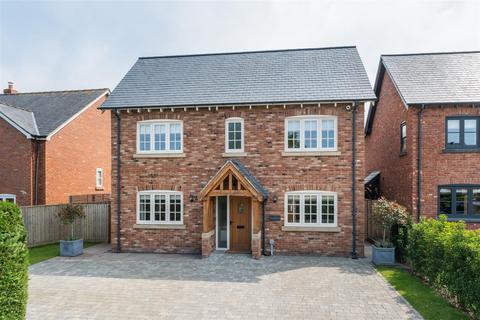 An immaculately presented and... 5 bed detached house for sale