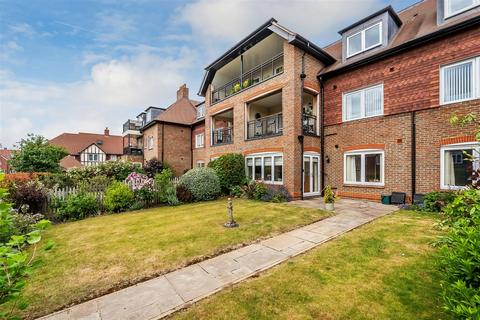 HARTFIELD ROAD, LEATHERHEAD, KT22 2 bed retirement property for sale