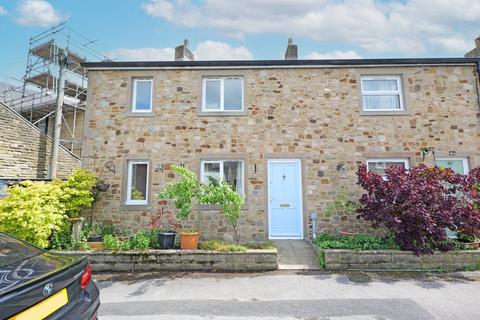 St James' Square, Barnoldswick, BB18 2 bed townhouse for sale
