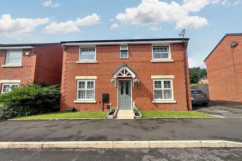 De La Salle Way, Salford, M6 3 bed detached house for sale