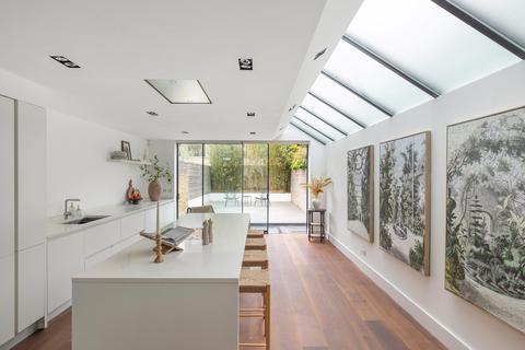Beltran Road, London, SW6 4 bed terraced house for sale