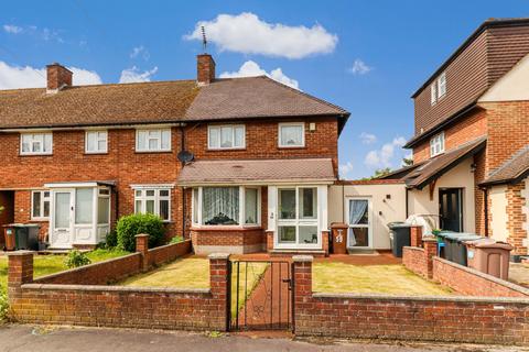The Fairway, Abbots Langley, WD5 2 bed end of terrace house for sale