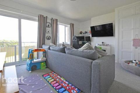 Joyce Close, Newport 2 bed apartment for sale