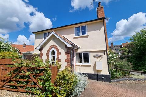 Coddenham, Ipswich, Suffolk 3 bed cottage for sale