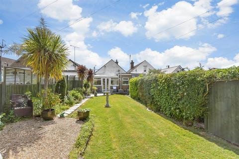 Baliol Road, Whitstable CT5 2 bed semi