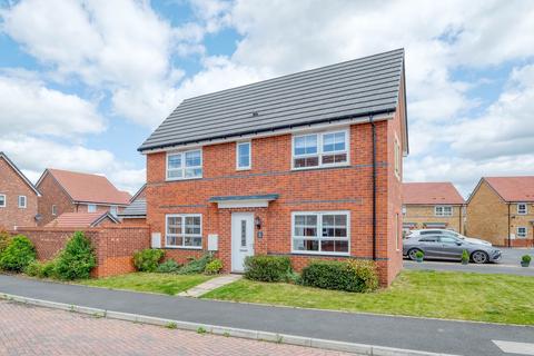 Chimney Way, Stoke Prior, B60 3 bed detached house for sale