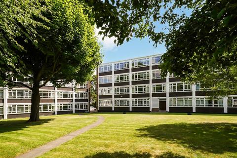 Putney Heath Lane, SW15 2 bed flat for sale