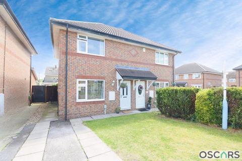 Bishop Temple Court, Hessle 2 bed semi